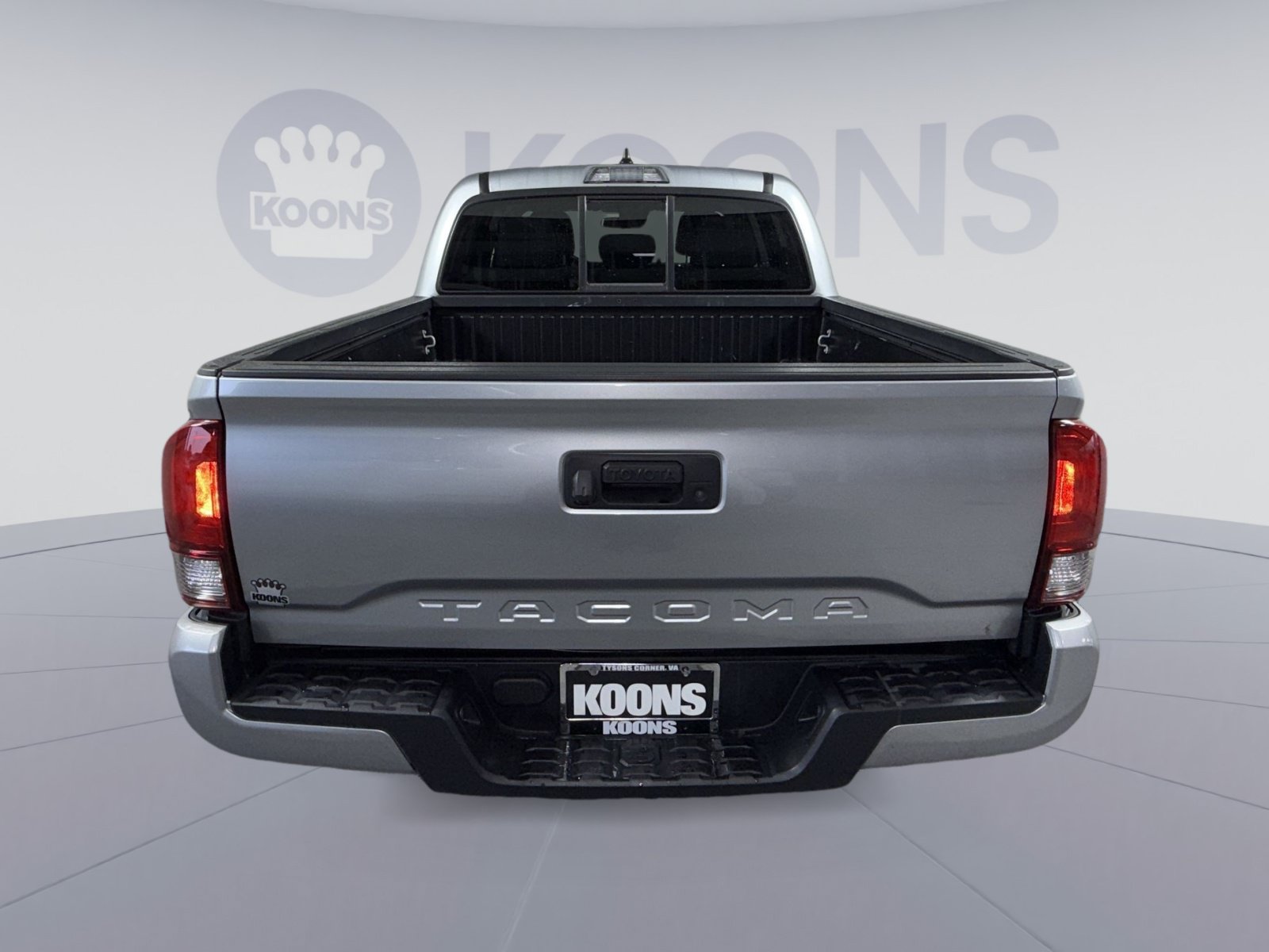 Used 2023 Toyota Tacoma SR w/ SR Convenience Package RWD image 25