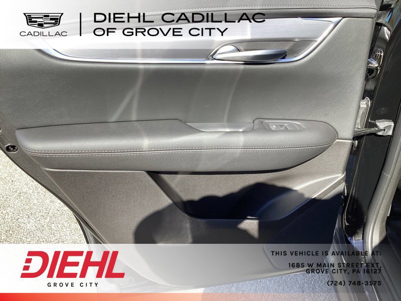 New 2026 Cadillac XT5 Luxury w/ LPO, Floor Liner Package AWD/4WD image 9