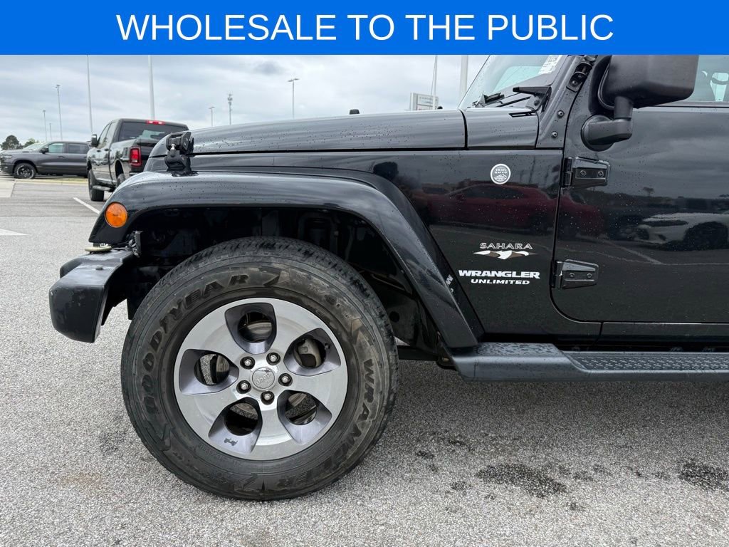 Used 2016 Jeep Wrangler Unlimited Sahara w/ Connectivity Group image 24