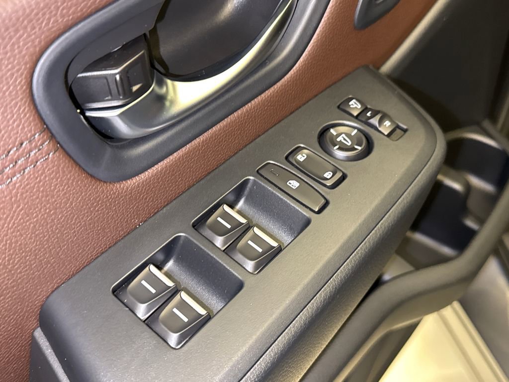 New 2026 Honda Pilot Touring image 22