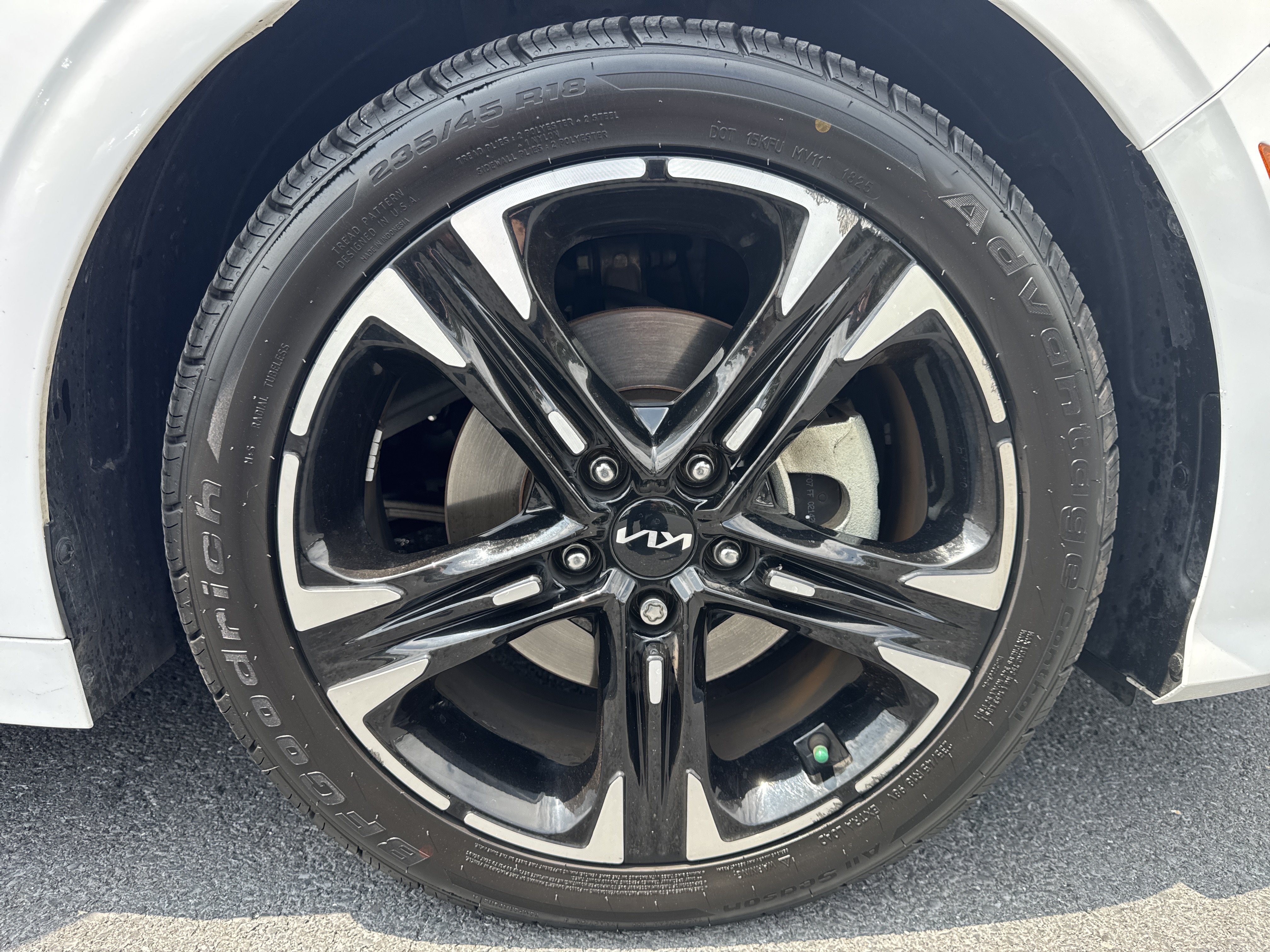 Used 2023 Kia K5 GT-Line AWD/4WD image 33