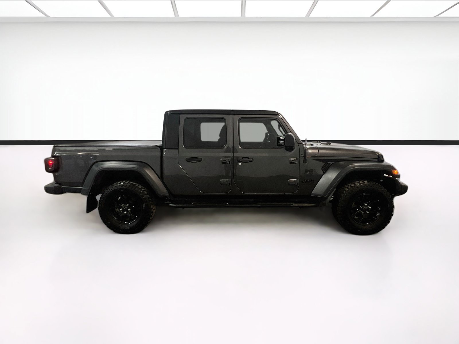 Used 2020 Jeep Gladiator Sport w/ Quick Order Package 24S AWD/4WD image 22