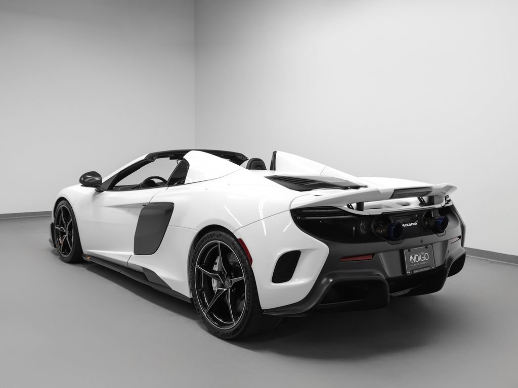 Used 2016 McLaren 675LT Spider RWD image 72
