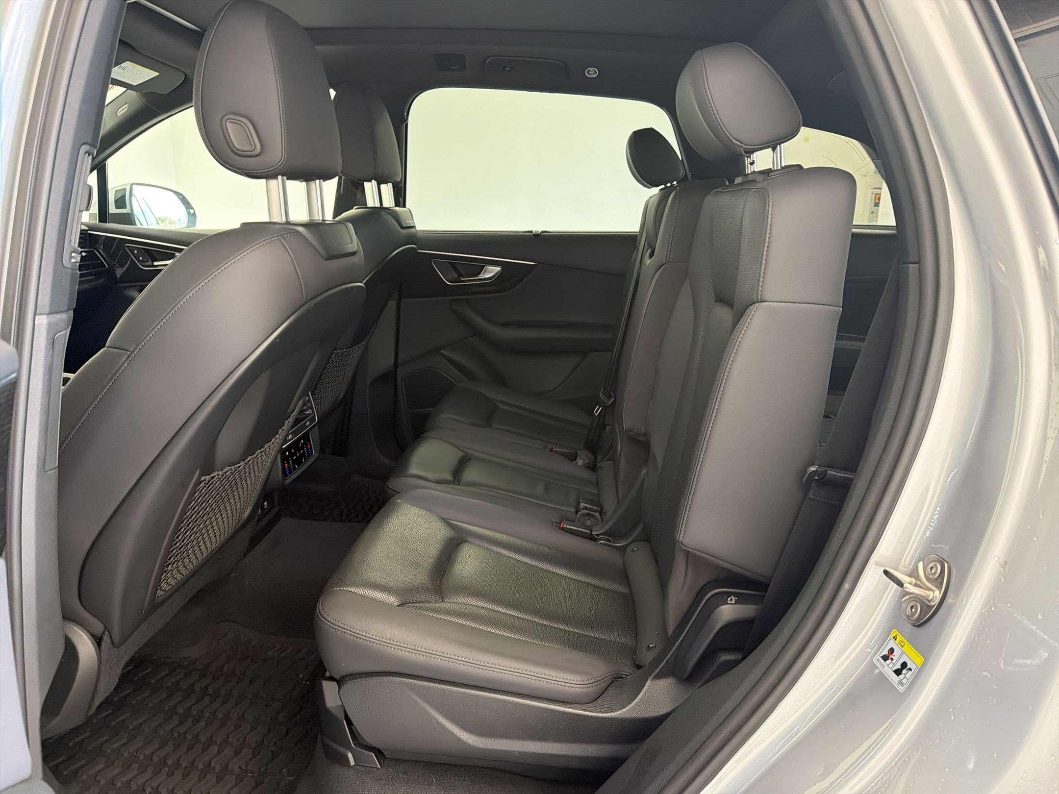 Used 2021 Audi Q7 2.0T Premium Plus w/ Executive Package image 13