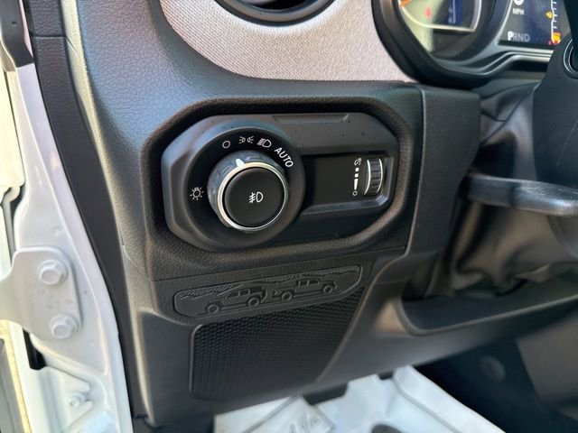 Used 2024 Jeep Wrangler Sport S AWD/4WD image 30