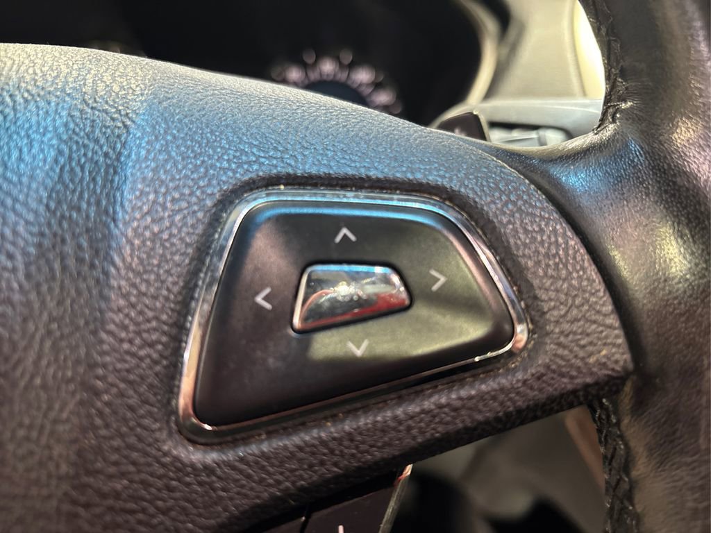 Used 2017 Lincoln MKX Reserve image 27