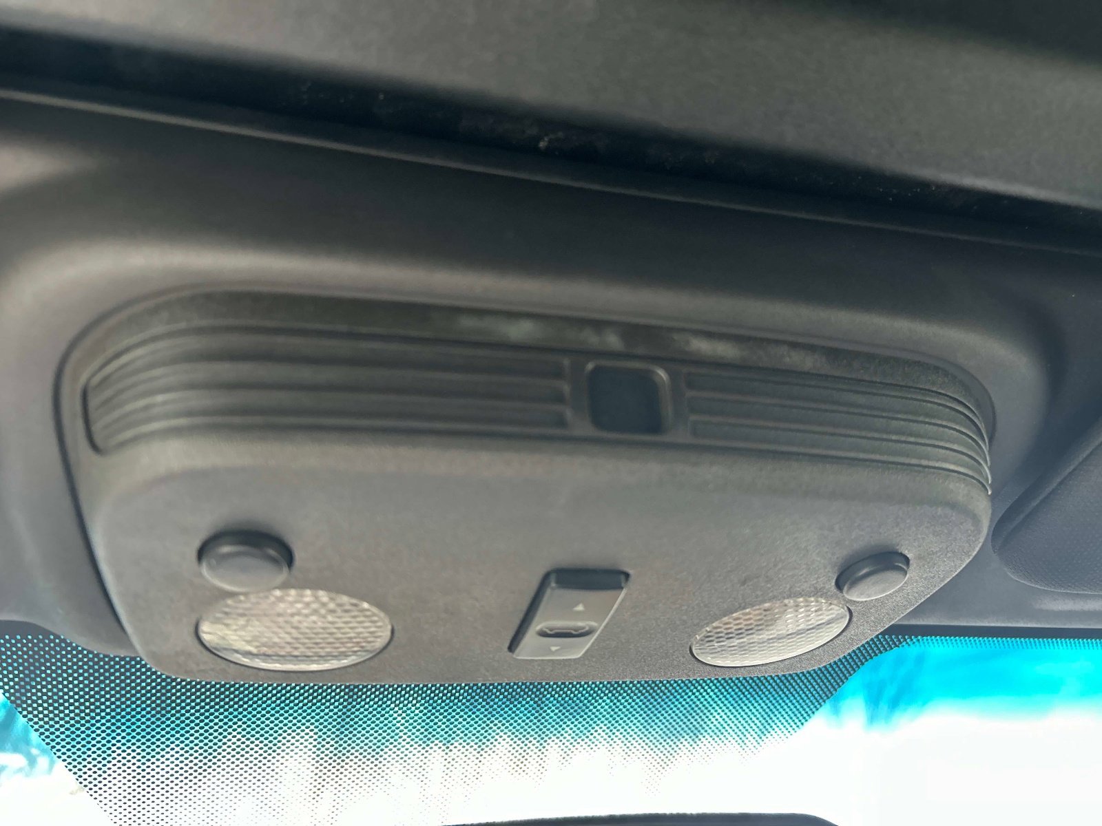 Used 2012 Ford Mustang Convertible image 31