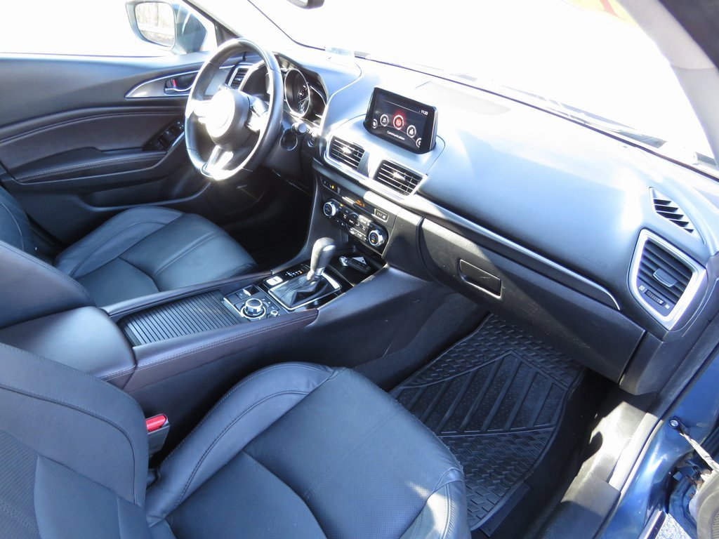 Used 2017 MAZDA MAZDA3 Grand Touring w/ Premium Equipment Package image 14