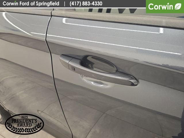 Used 2023 Hyundai Kona SEL FWD image 8