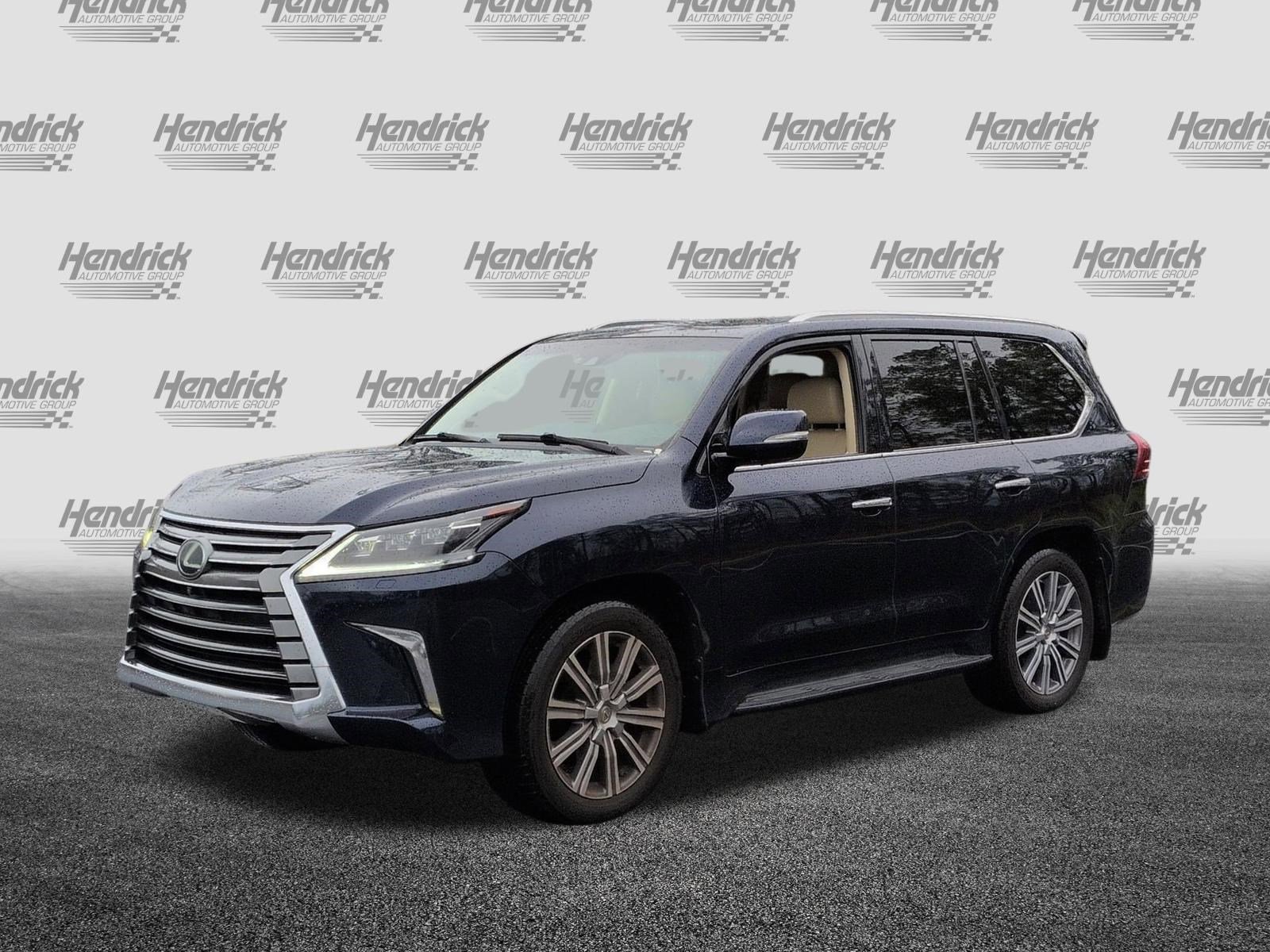Used 2017 Lexus LX 570 4WD w/ Luxury Package image 5