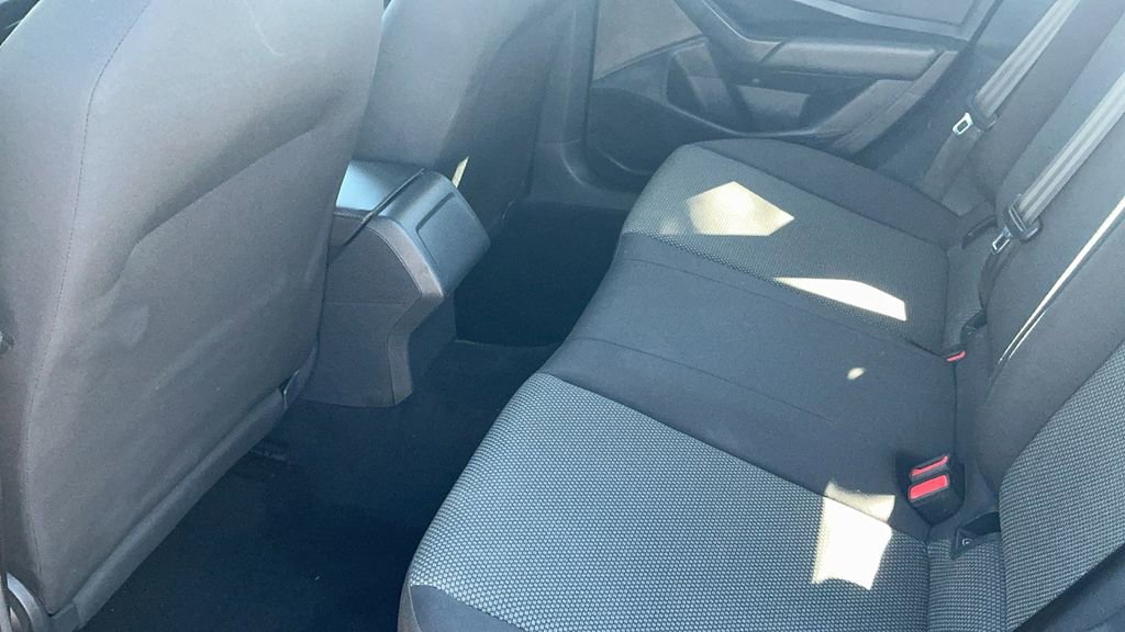 Used 2021 Volkswagen Jetta SE image 13