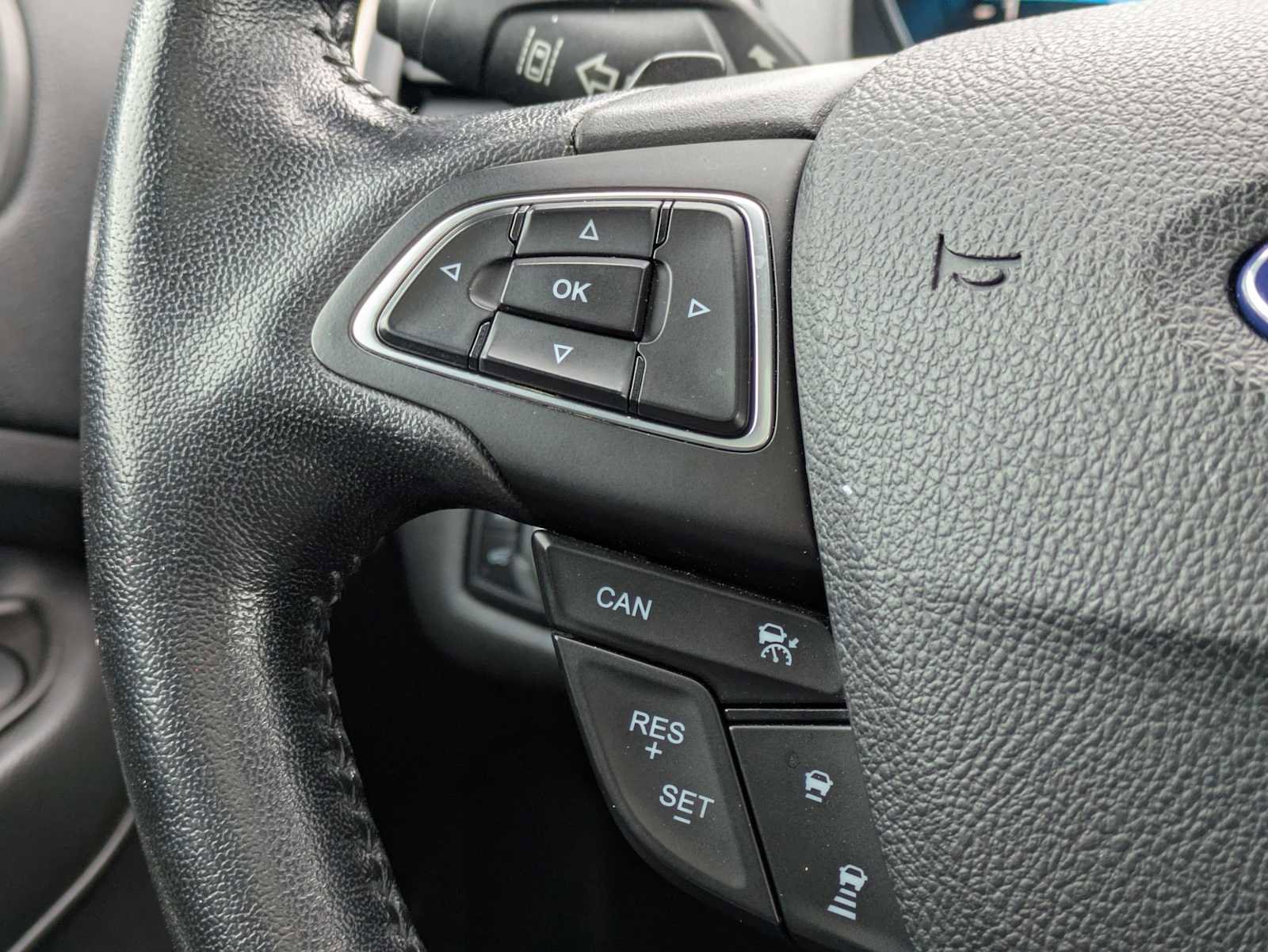 Used 2018 Ford Escape Titanium w/ Ford Safe & Smart Package image 25