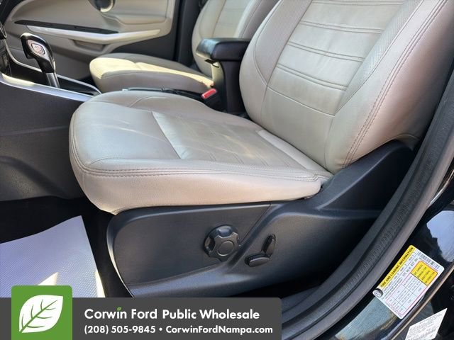 Used 2018 Ford EcoSport Titanium AWD/4WD image 25
