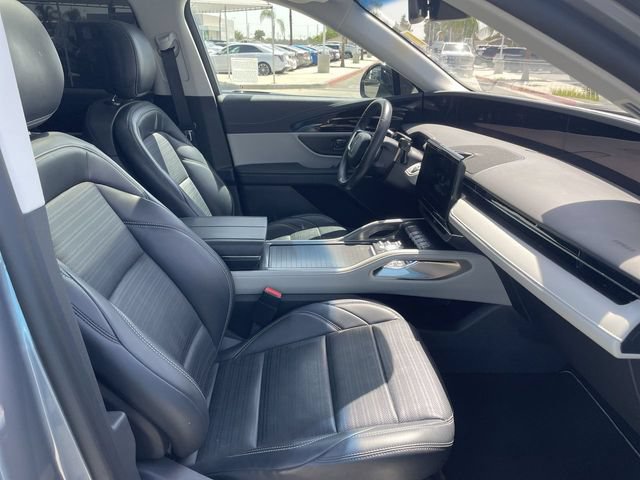 Used 2024 Lincoln Nautilus Reserve w/ Equipment Group 202A AWD/4WD image 28