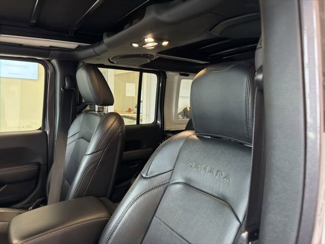 Used 2021 Jeep Wrangler Unlimited Sahara w/ Uconnect 4C Nav & Sound Group image 13