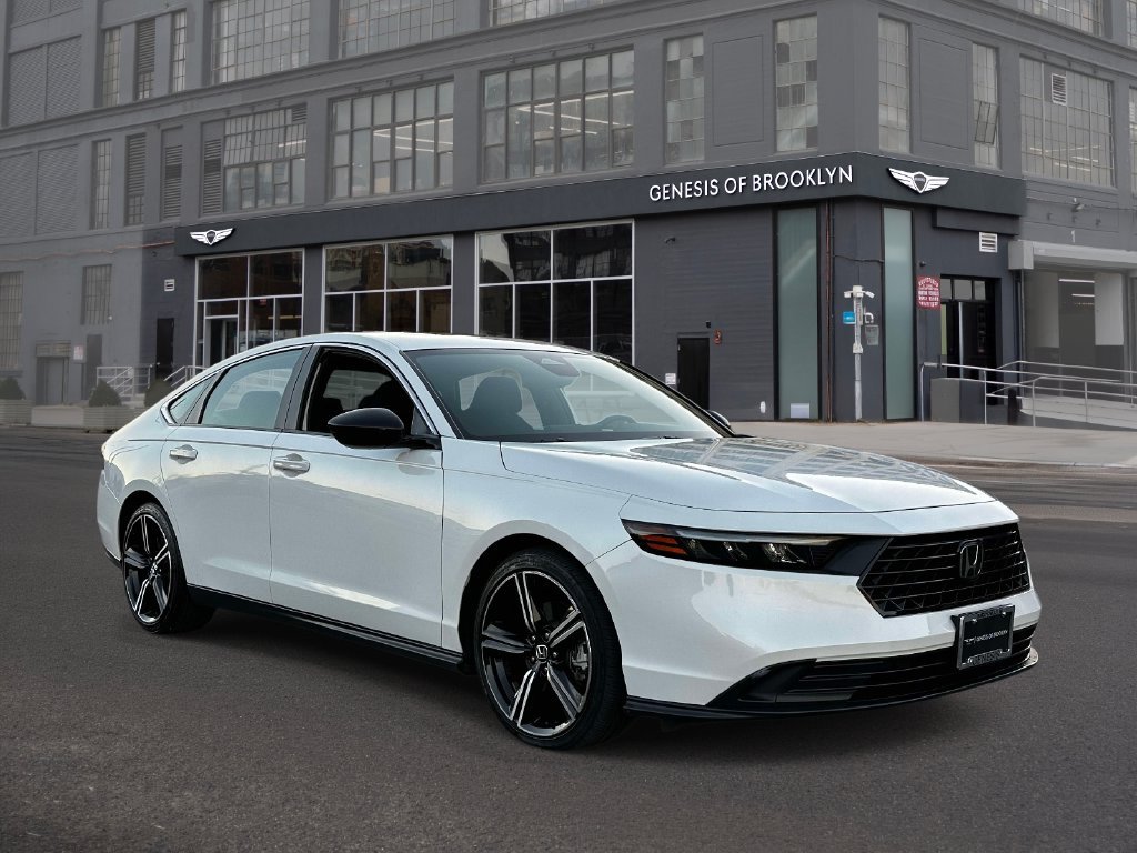 Used 2023 Honda Accord Sport image 5