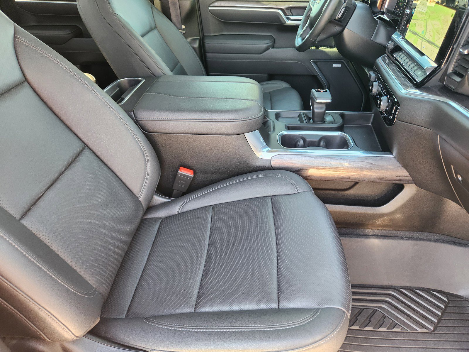 Used 2025 Chevrolet Silverado 1500 LTZ w/ LTZ Premium Texas Edition image 12