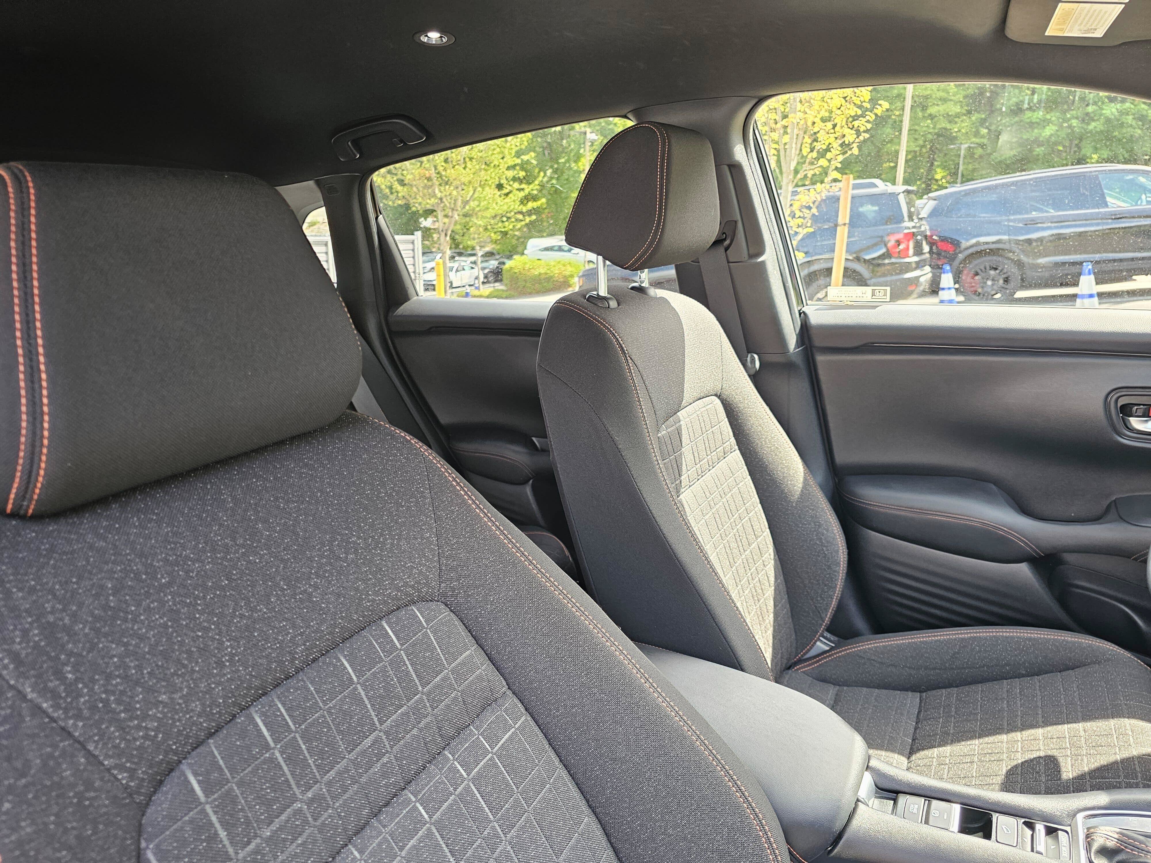 Used 2024 Honda HR-V Sport image 11