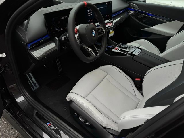 New 2026 BMW M5 image 21