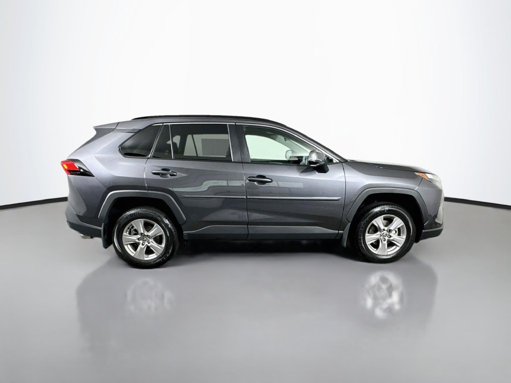 Used 2025 Toyota RAV4 XLE w/ Weather Package AWD/4WD image 9