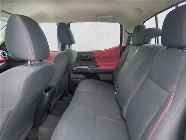 Certified 2022 Toyota Tacoma SR5 image 19