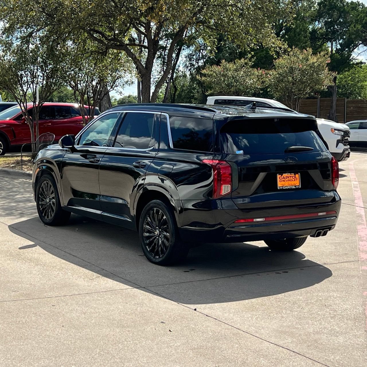 Used 2024 Hyundai Palisade Calligraphy AWD/4WD image 4