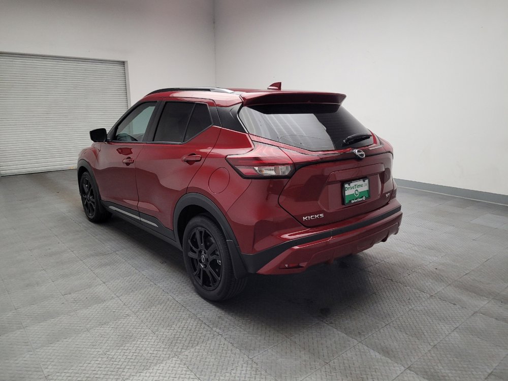 Used 2024 Nissan Kicks SR w/ SR Premium Package FWD image 5
