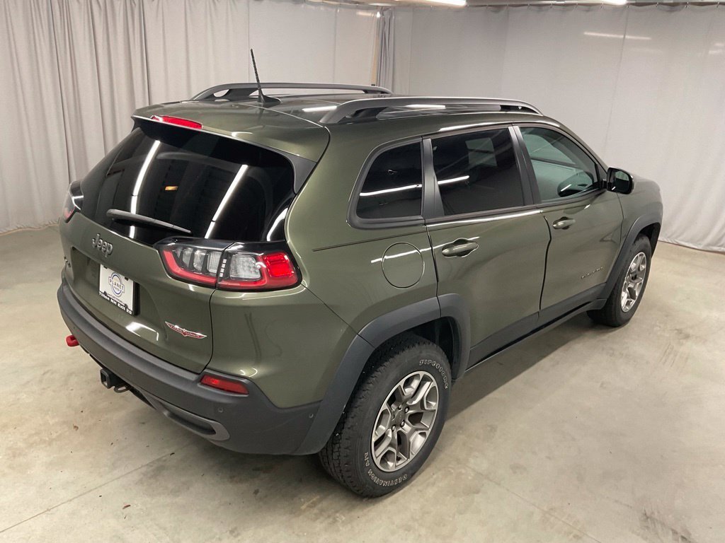 Used 2021 Jeep Cherokee Trailhawk w/ Sun, Sound & Nav Group AWD/4WD image 15