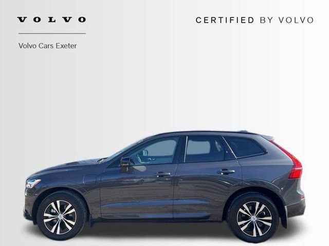 Certified 2025 Volvo XC60 T8 Core image 4