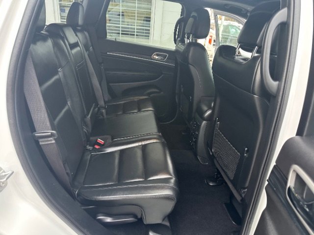 Used 2020 Jeep Grand Cherokee Limited image 36