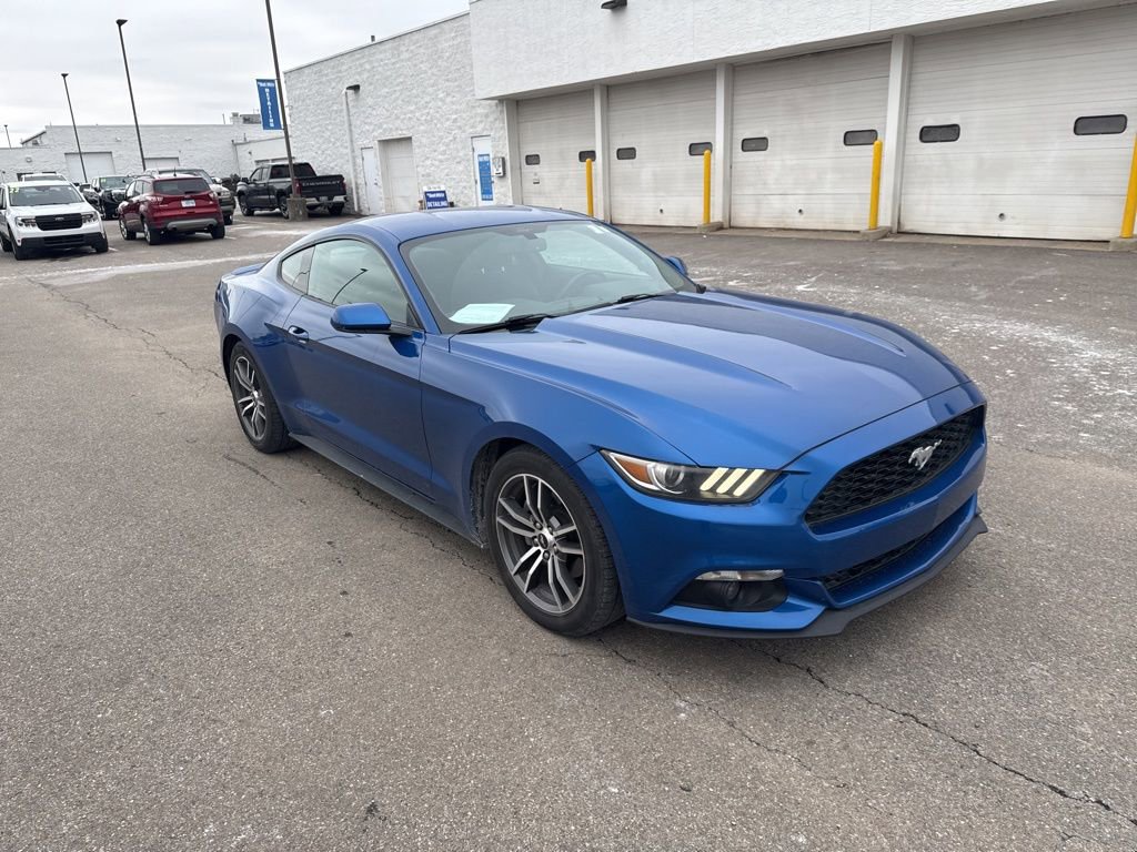 Used 2017 Ford Mustang EcoBoost image 2
