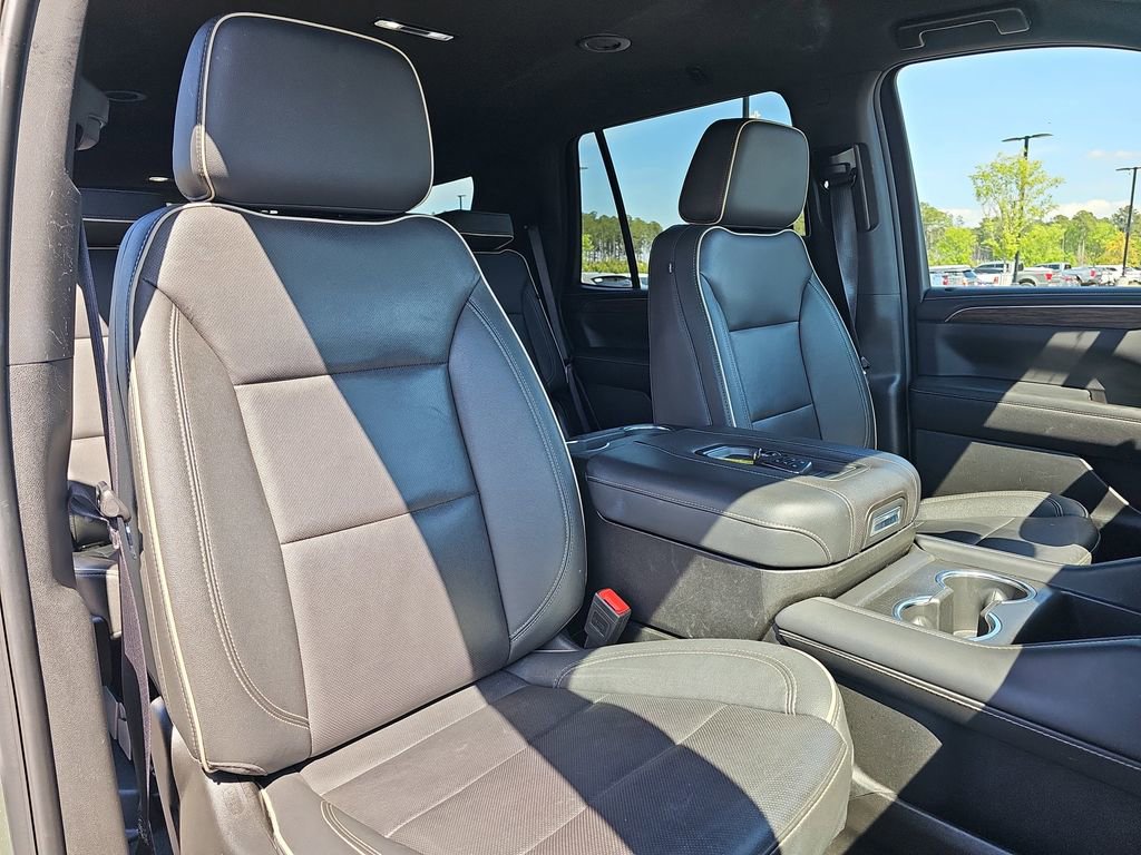Used 2024 Chevrolet Tahoe Premier RWD image 11