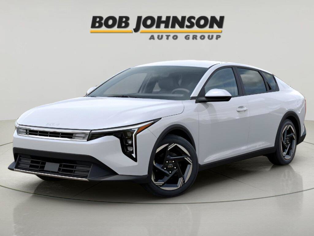New 2026 Kia K4 EX FWD image 3