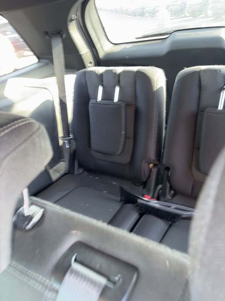 Used 2016 Ford Explorer XLT image 9