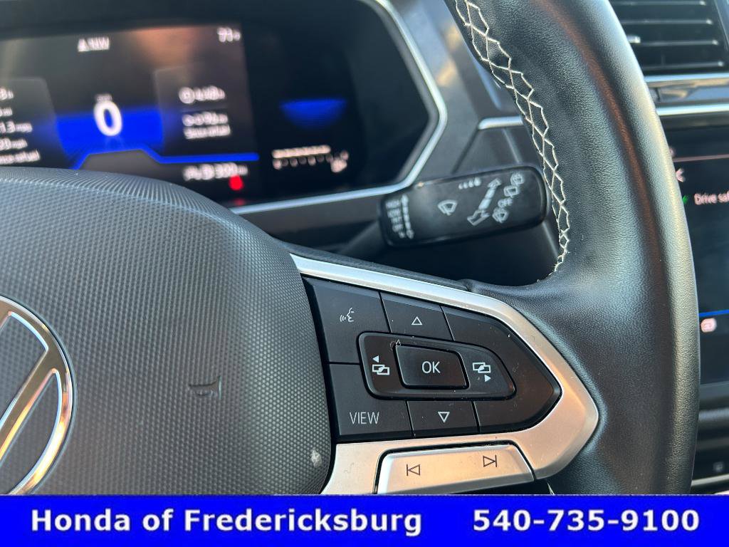 Used 2022 Volkswagen Tiguan SE FWD image 18