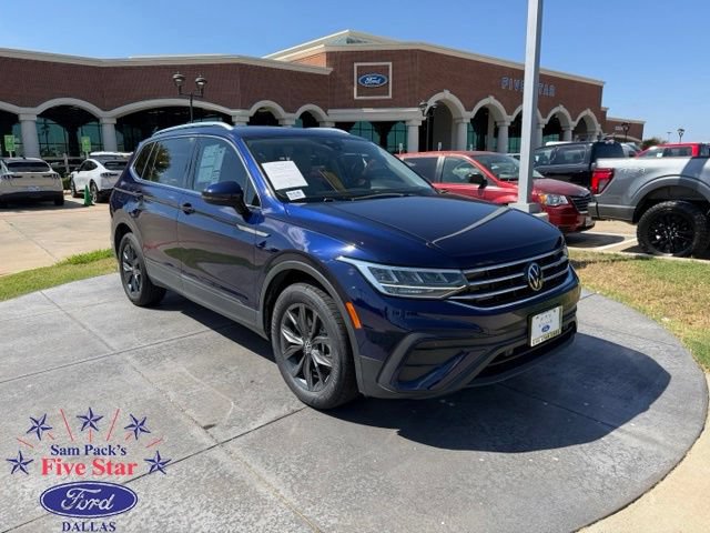 Used 2023 Volkswagen Tiguan SE w/ Panoramic Sunroof Package