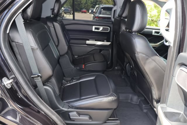 Used 2021 Ford Explorer XLT w/ Equipment Group 202A RWD image 21