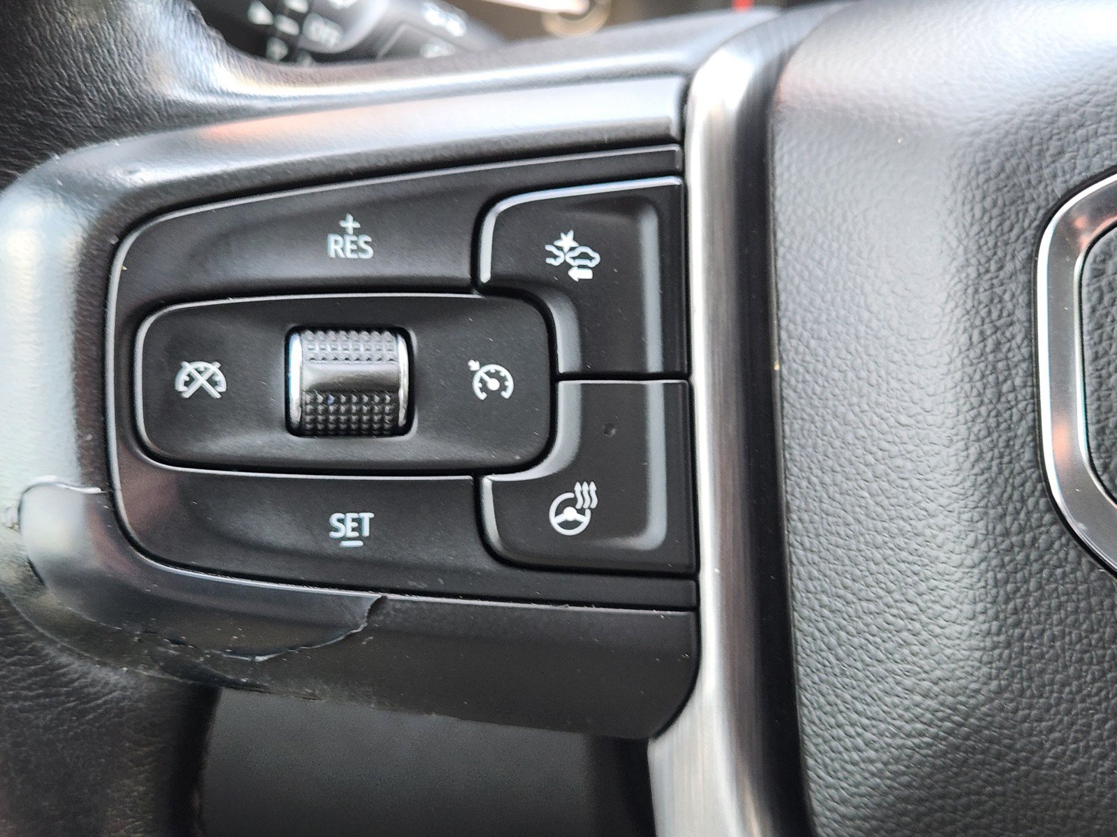 Used 2021 GMC Sierra 3500 Denali w/ Denali Black Diamond Edition AWD/4WD image 23
