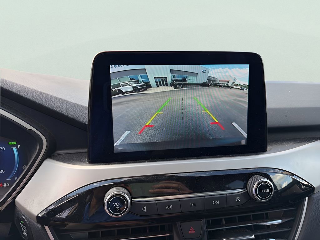 Used 2020 Ford Escape SE Sport FWD image 21