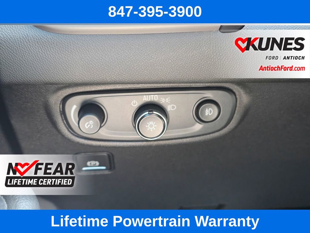 Used 2023 GMC Terrain AT4 image 41