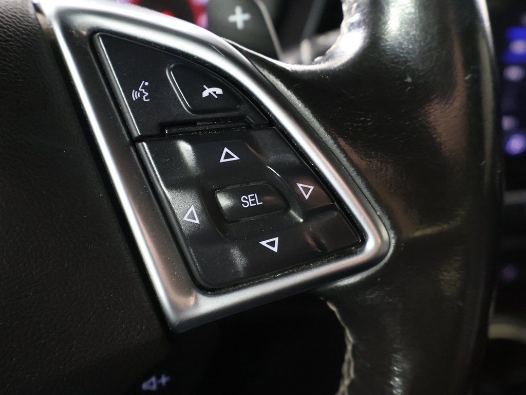 Used 2020 Chevrolet Camaro LT image 37