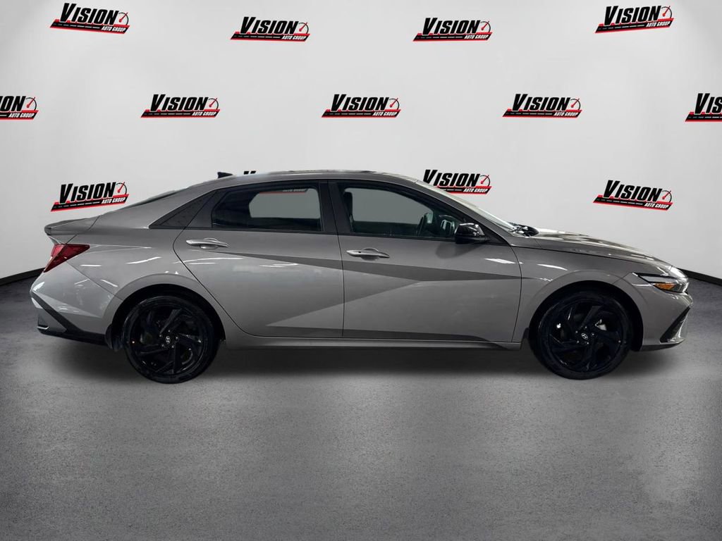 New 2026 Hyundai Elantra Sport FWD image 4