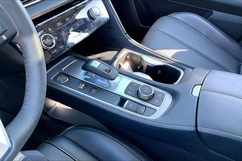 Certified 2025 INFINITI QX60 Luxe image 18