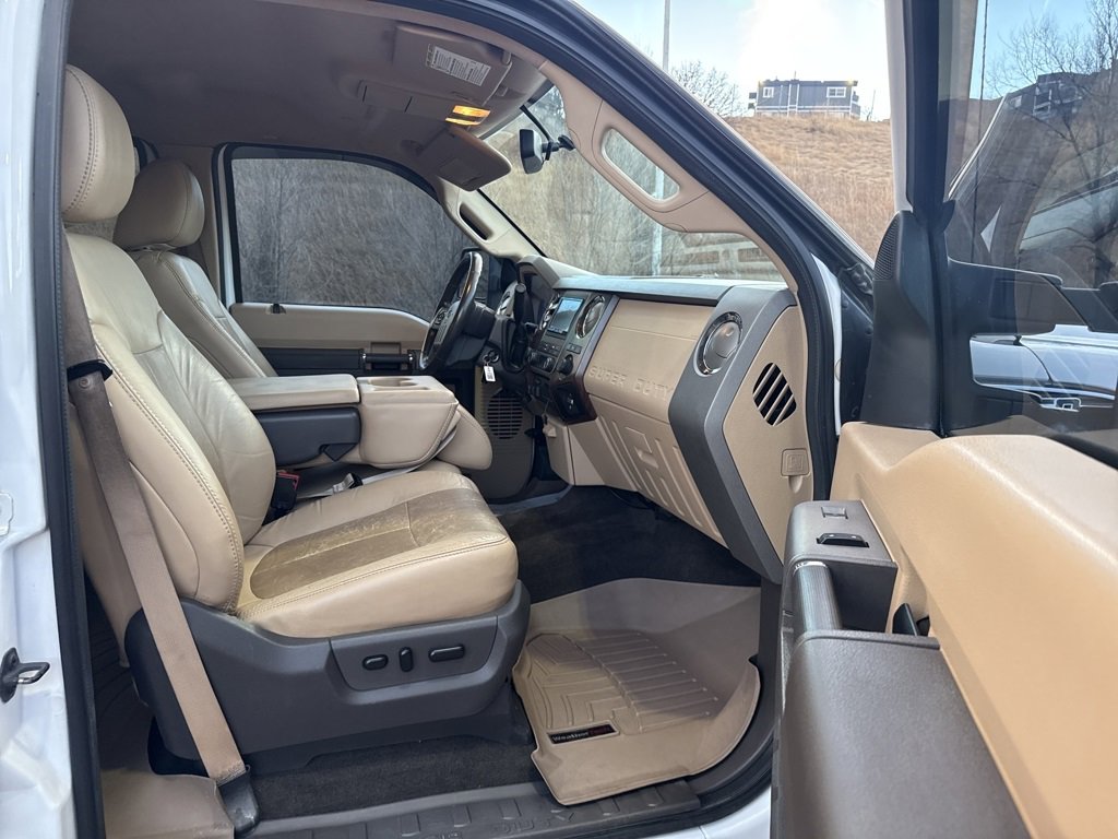 Used 2011 Ford F250 Lariat w/ FX4 Off Road Pkg image 26