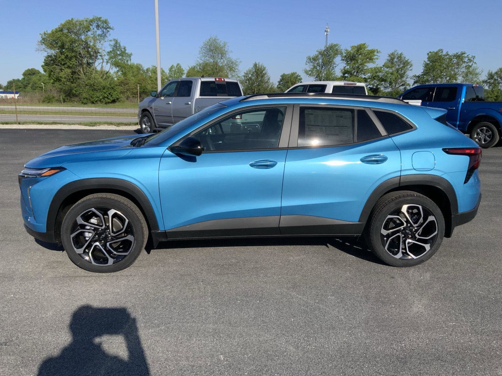 New 2026 Chevrolet Trax RS FWD image 5