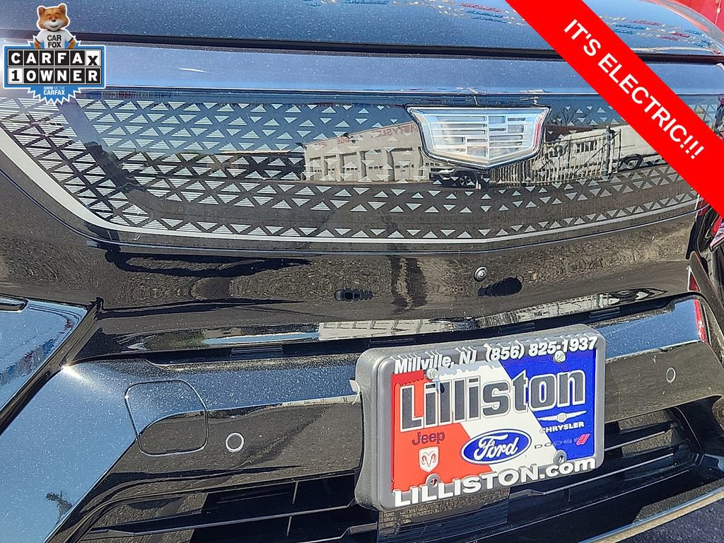 Used 2025 Cadillac Optiq Sport 1 image 28