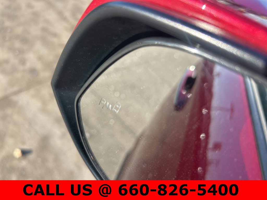 Used 2022 Toyota RAV4 Limited image 14