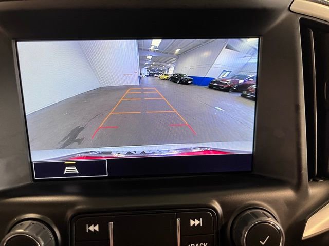 Used 2024 GMC Terrain SLT image 28