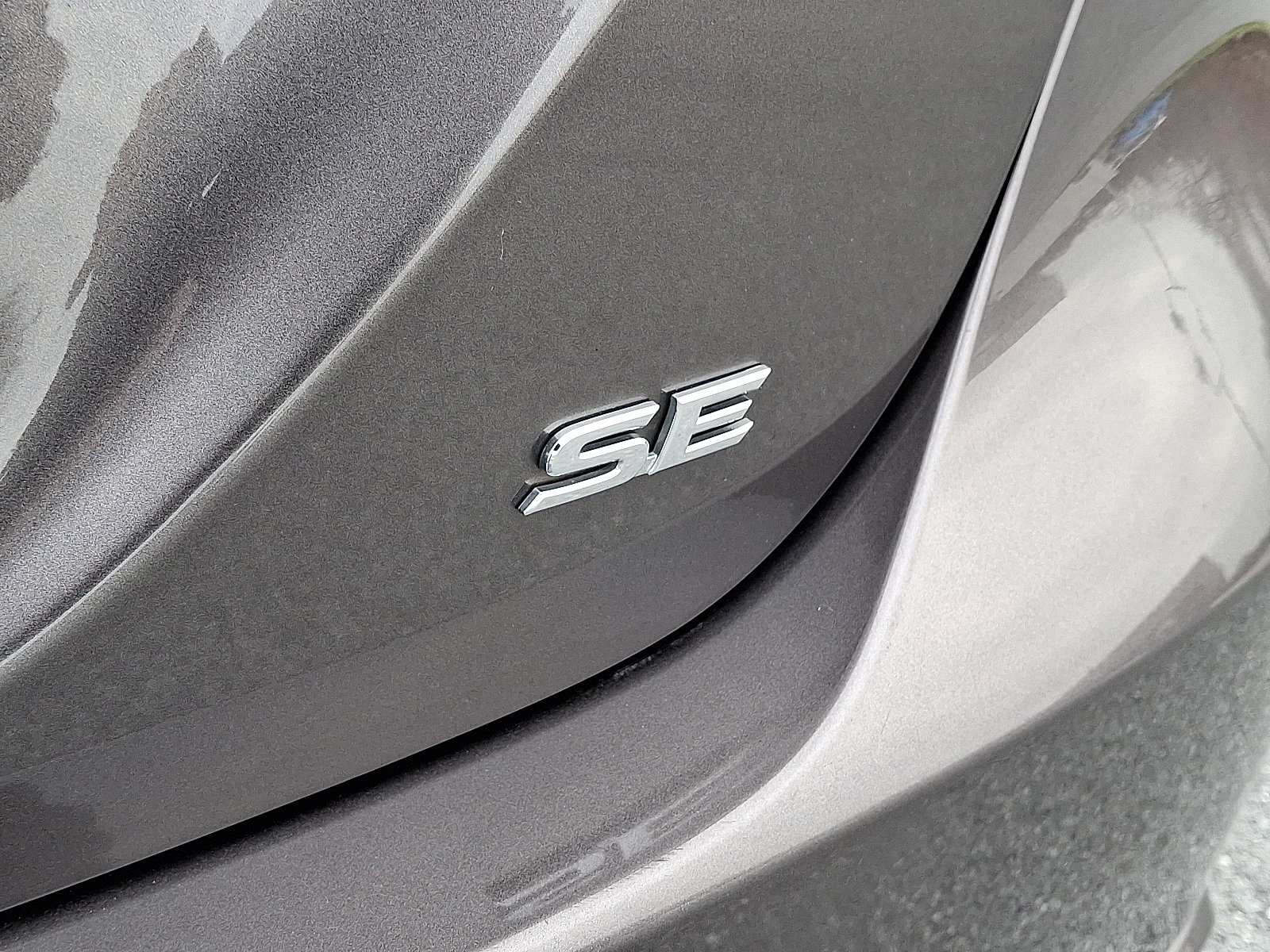 Used 2024 Toyota Camry SE FWD image 30