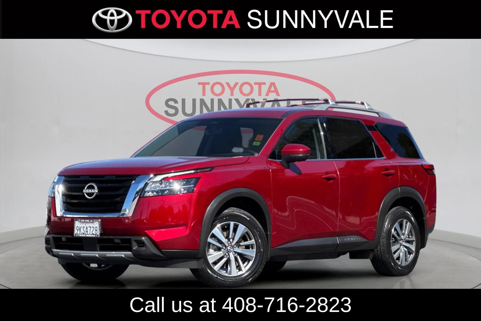 Used 2024 Nissan Pathfinder SL